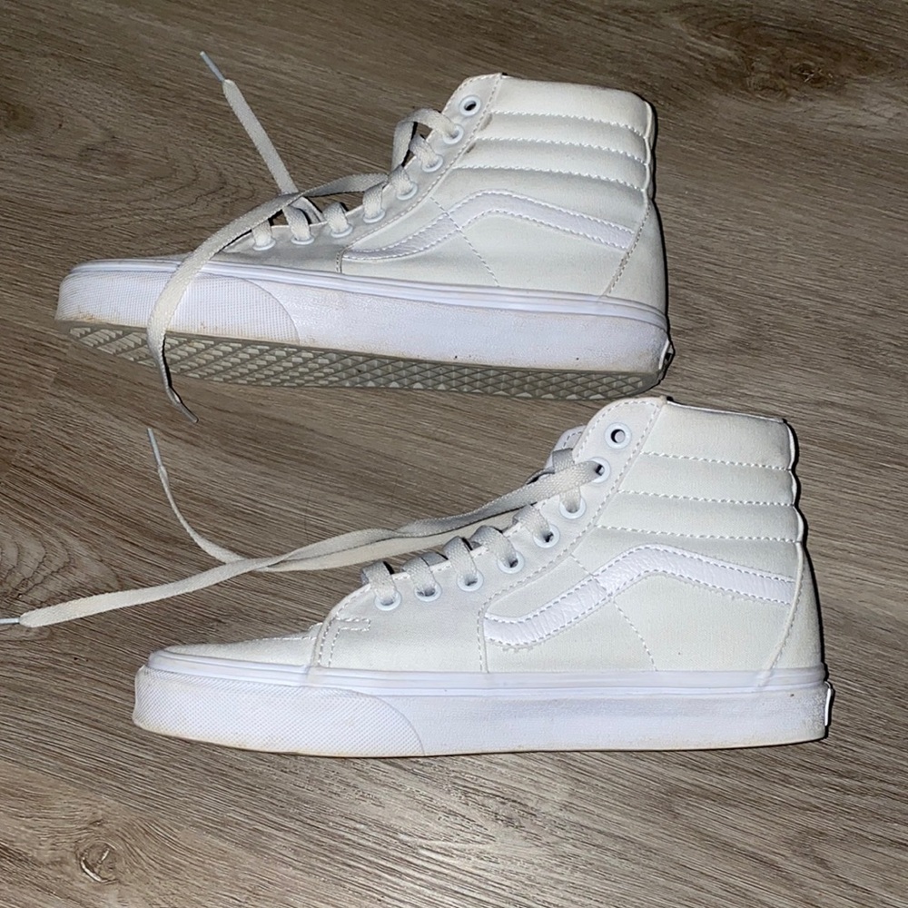 Women’s vans white high tops